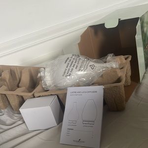 NIB Young Living Lucia Artisan Diffuser